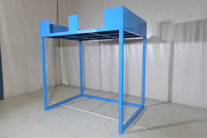 逆テナー　落下防止ガード