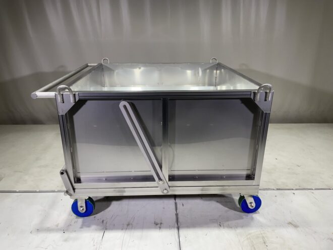 ダンプボックス・取っ手・キャスター付き（特注サイズ＆ステンレス）