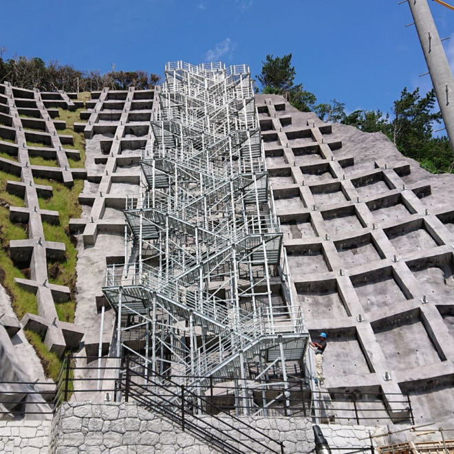 津波避難階段
