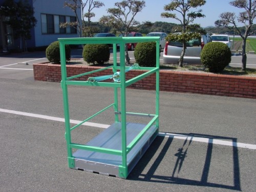 薬品輸送用パレットボックス