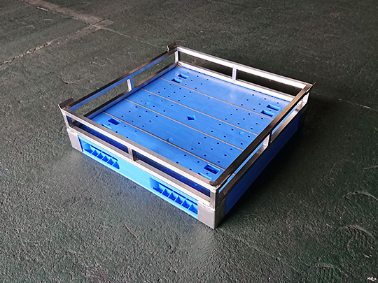 パレットガード