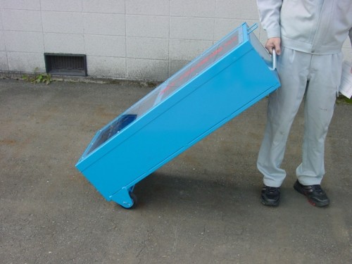 災害救助工具ボックス　移動