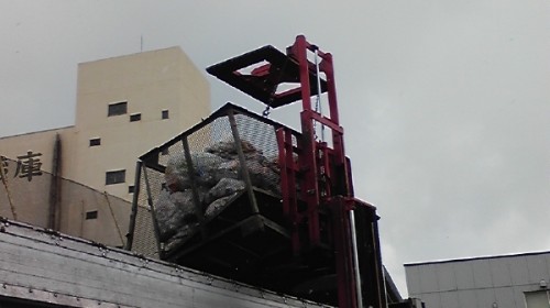 ペットボトル産廃ボックス