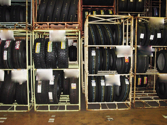 タイヤラック 大型