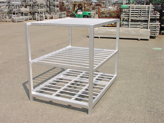 凍結棚（業務用冷凍庫ラック）