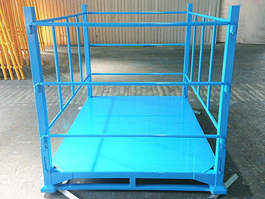 輸出品保管用ラック